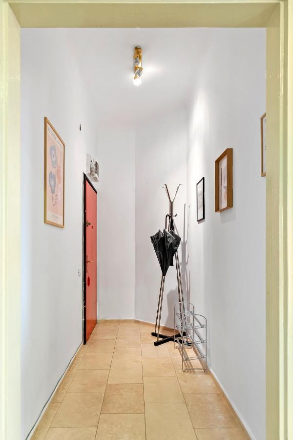 בוקרשט City Heart Retreat Elegant Apartment מראה חיצוני תמונה